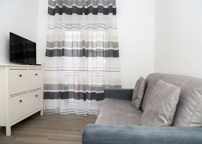 Sun & Wave I דירה נאזרה